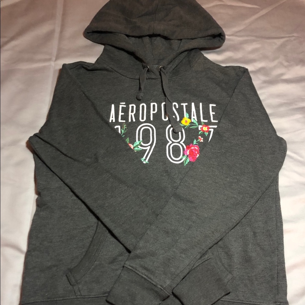 🌿S gray hoodie from Aeropostale🌿